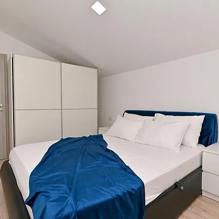 New 1st Floor In Zadar