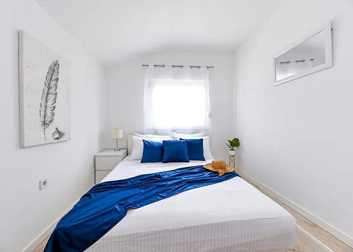 Appartement New 1st Floor In *