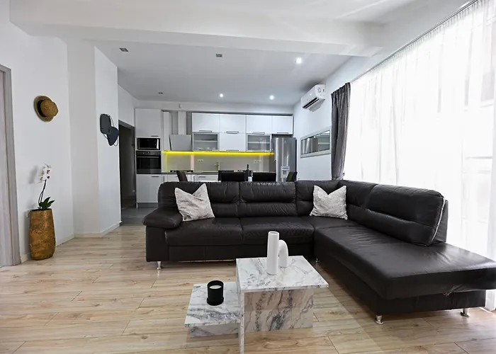 New 1st Floor In Appartement *