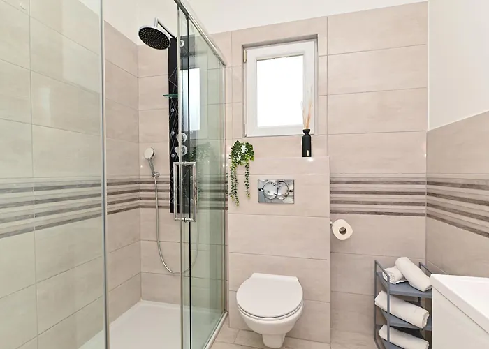 Appartement New 1st Floor In *